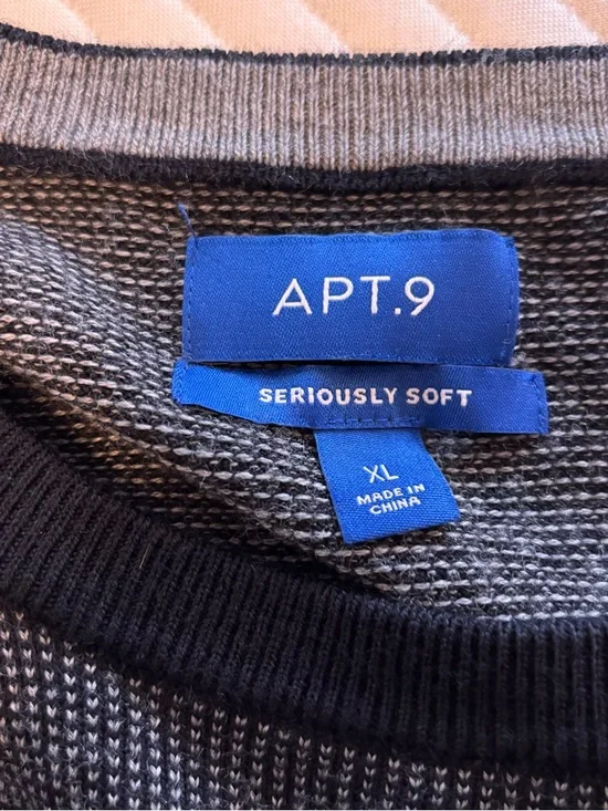 Men’s sweater size XL - Picture 4 of 5